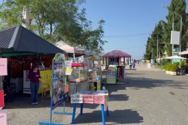 Демонтаж малого бизнеса в Сухуме: кому выгодно освобождение набережной?