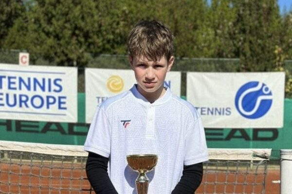 Юный теннисист из Абхазии стал победителем международного турнира
